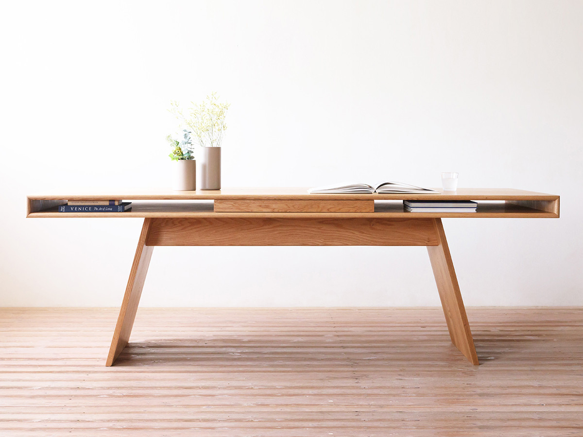 MARUSHO VIBORG Dining Table