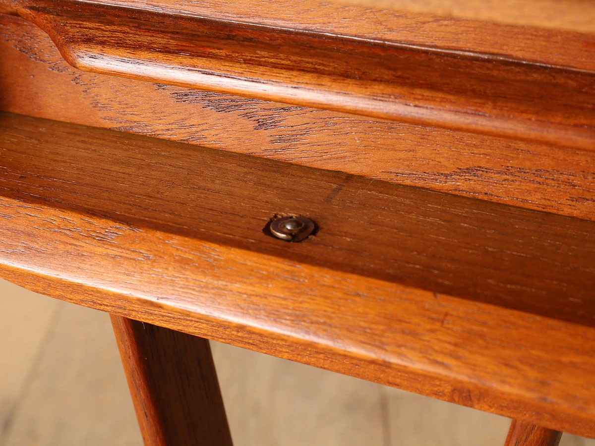 Lloyd's Antiques Real Antique
E.W. Bach Coffee Table Model.32 / ロイズ・アンティークス デンマークアンティーク家具
イー ダブリュー バッハ コーヒーテーブル モデル32 （テーブル > ローテーブル・リビングテーブル・座卓） 14