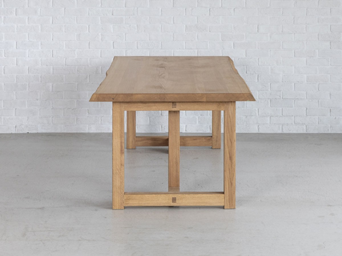 Easy Life SOLIT DINING TABLE / イージーライフ ソリット ダイニングテーブル
ライブエッジ天板 + 木脚 （テーブル > ダイニングテーブル） 11