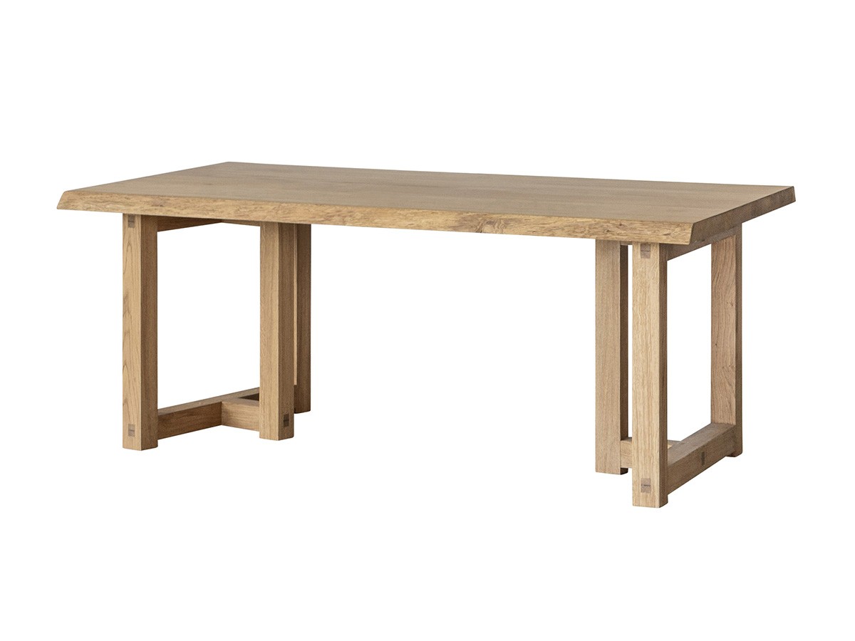 SOLIT DINING TABLE