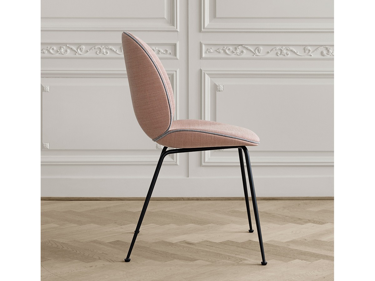 GUBI Beetle Dining Chair
Un-upholstered - Conic base / グビ ビートル ダイニングチェア
コニックベース 座面高45cm（ブラックマットベース） （チェア・椅子 > ダイニングチェア） 21