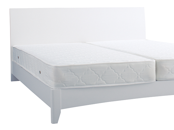 Queen-size Bed 5