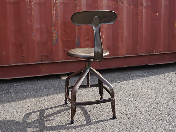 Spindle Chair 4