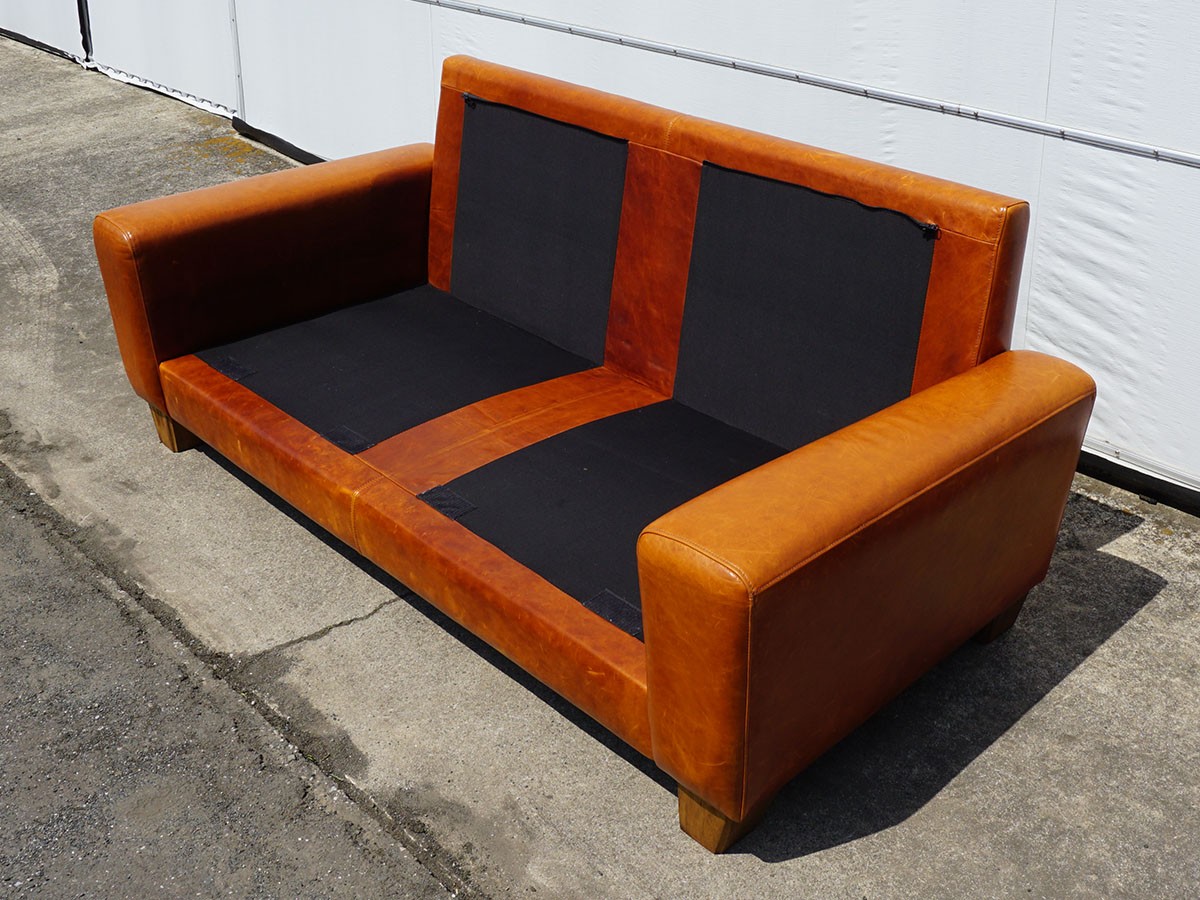 RE : Store Fixture UNITED ARROWS LTD. FRESNO SOFA 3 Seater / リ 