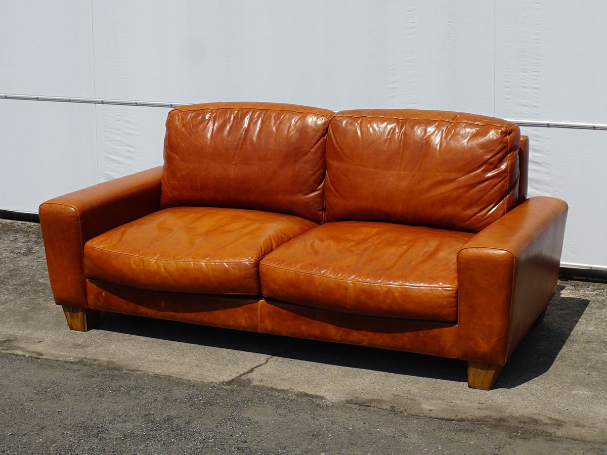 RE : Store Fixture UNITED ARROWS LTD. FRESNO SOFA 3 Seater / リ