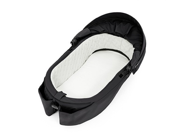 STOKKE XPLORY X SIGNATURE
CARRY COT 9