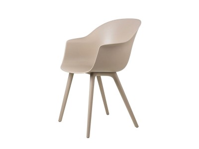 GUBI Beetle Dining Chair Un-Upholstered - Plastic base, Monochrome