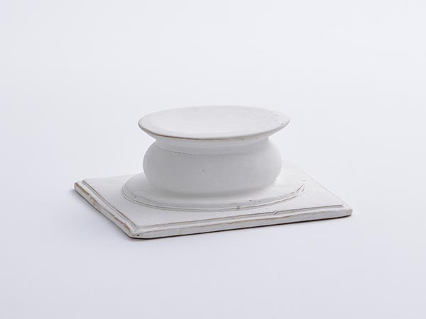 MISHIM POTTERY CREATION StiLL round plate S + stand / ミシンポタリークリエイション スティル ラウンドプレート S + スタンド（胡粉） （食器・テーブルウェア > 皿・プレート） 21