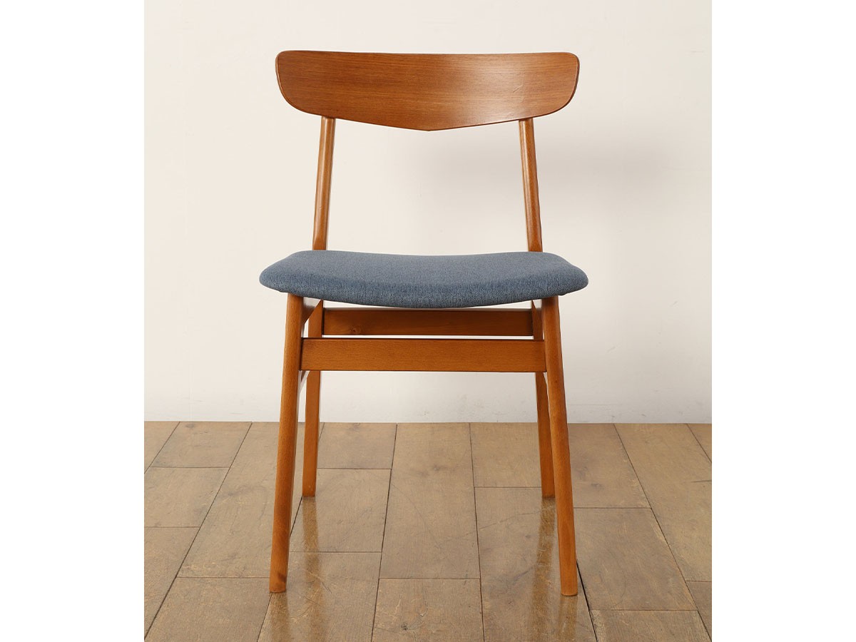Lloyd's Antiques Real Antique
Dining Chair / ロイズ・アンティークス デンマークアンティーク家具
ダイニングチェア QM008407 （チェア・椅子 > ダイニングチェア） 5