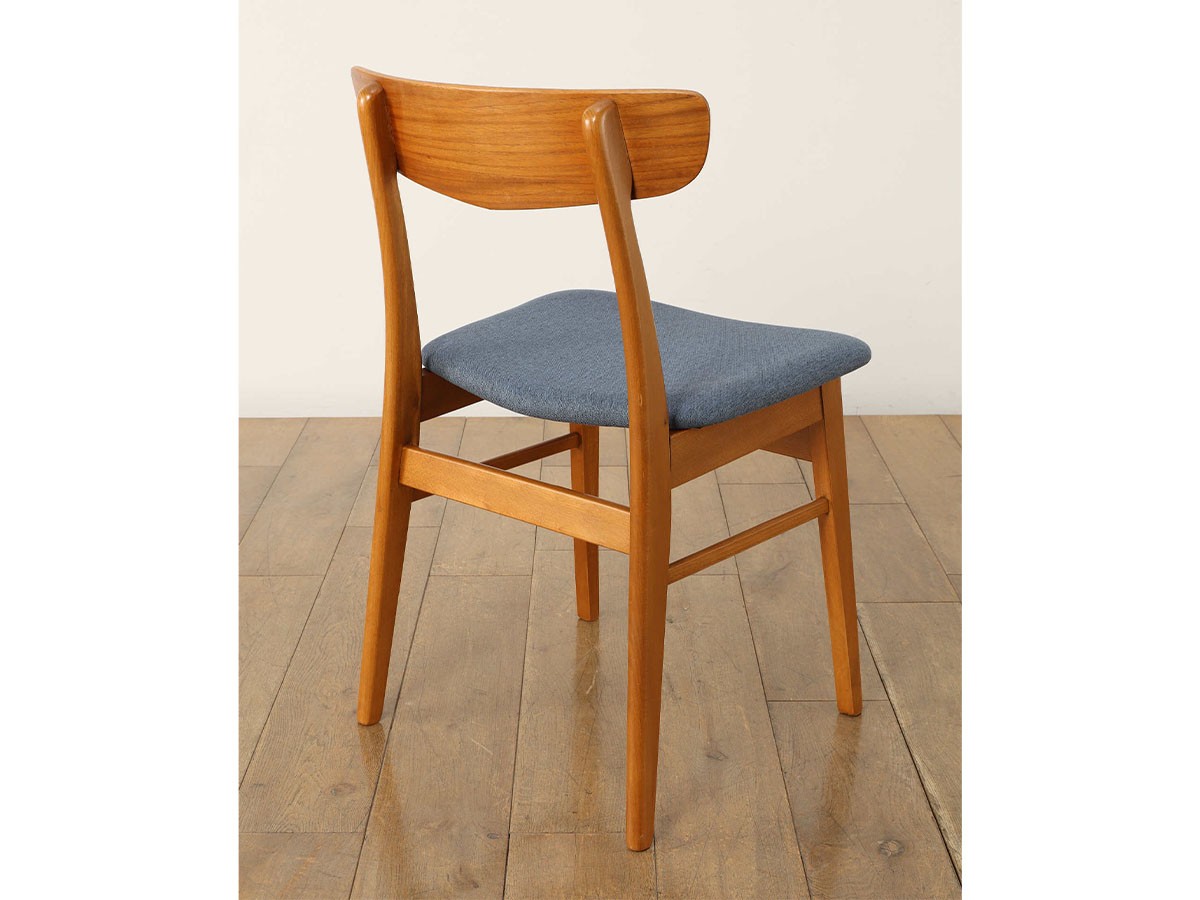 Lloyd's Antiques Real Antique
Dining Chair / ロイズ・アンティークス デンマークアンティーク家具
ダイニングチェア QM008407 （チェア・椅子 > ダイニングチェア） 7
