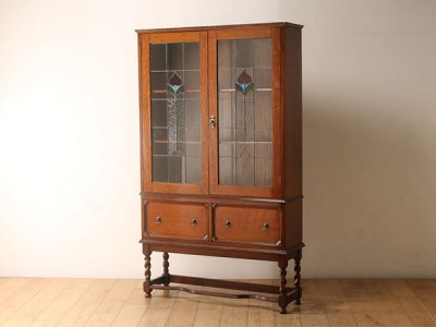 Lloyd's Antiques / ロイズ・アンティークスの本棚・マガジン