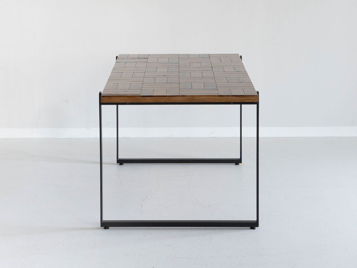 Knot antiques MATERIA DINING TABLE / ノットアンティークス マテリア ダイニングテーブル
チェス柄天板 + No.4脚（ロの字脚） （テーブル > ダイニングテーブル） 29