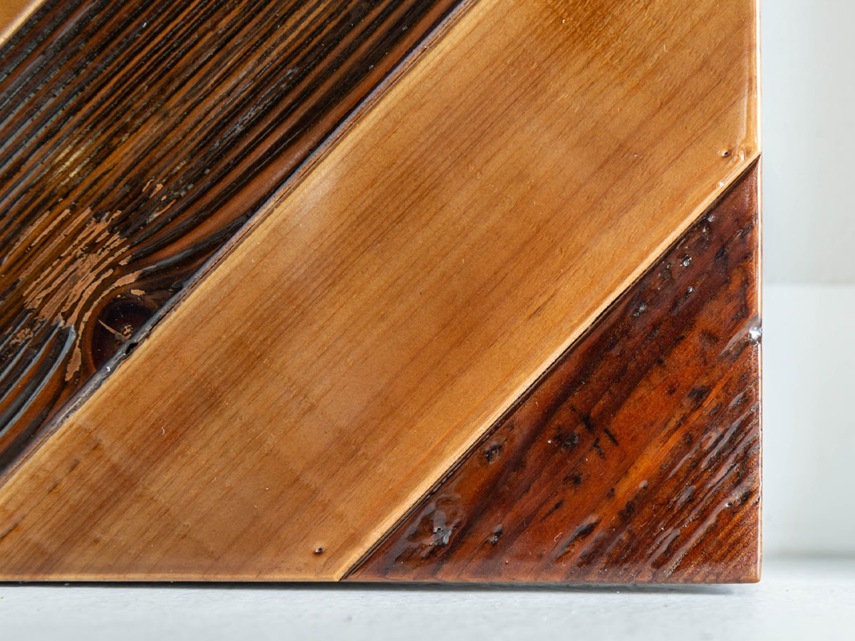 Knot antiques MATERIA DINING TABLE / ノットアンティークス マテリア ダイニングテーブル
ヘリンボーン柄天板 + No.4脚（ロの字脚） （テーブル > ダイニングテーブル） 18