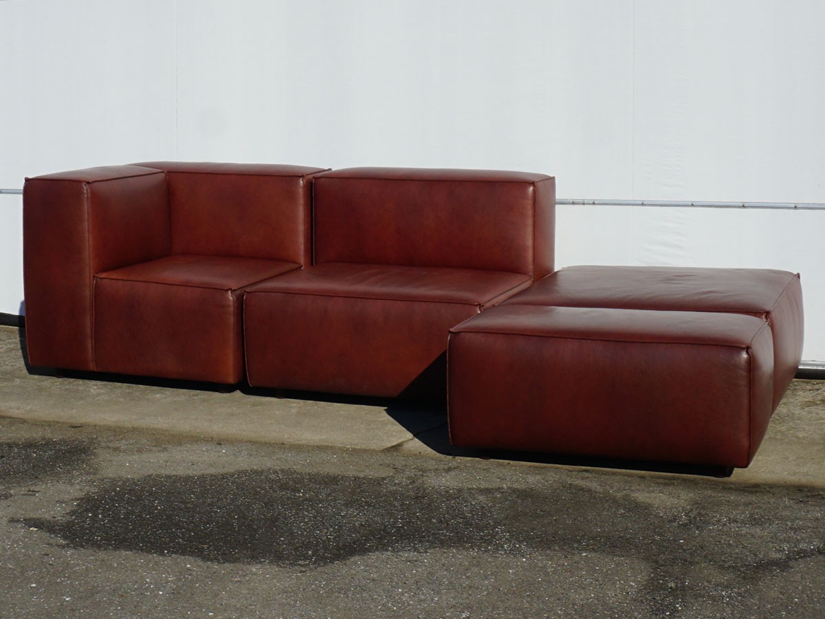 RE : Store Fixture UNITED ARROWS LTD. Leather Sectional Sofas SET