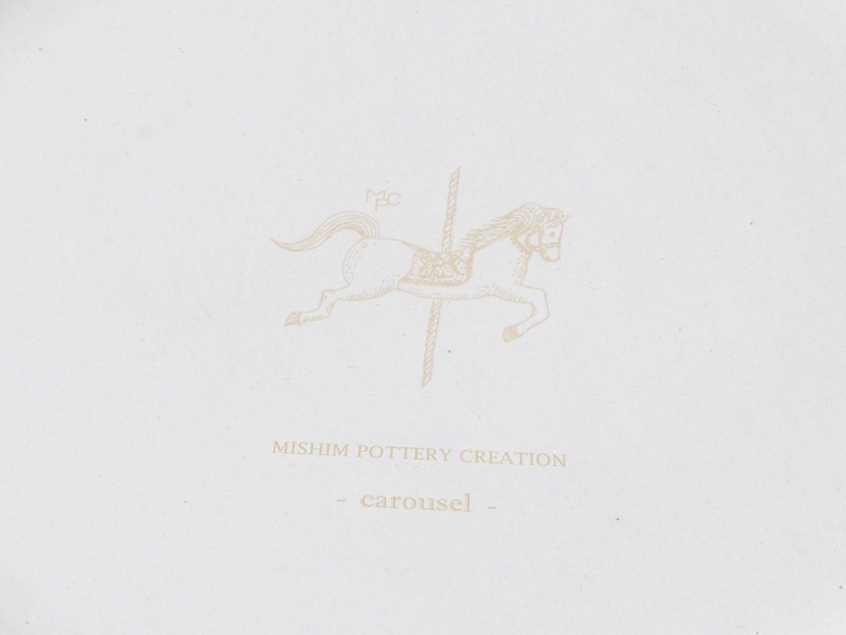 MISHIM POTTERY CREATION StiLL round “year”plate S 2026 / ミシンポタリークリエイション スティル ラウンド イヤープレート S 2026（胡粉） （食器・テーブルウェア > 皿・プレート） 2