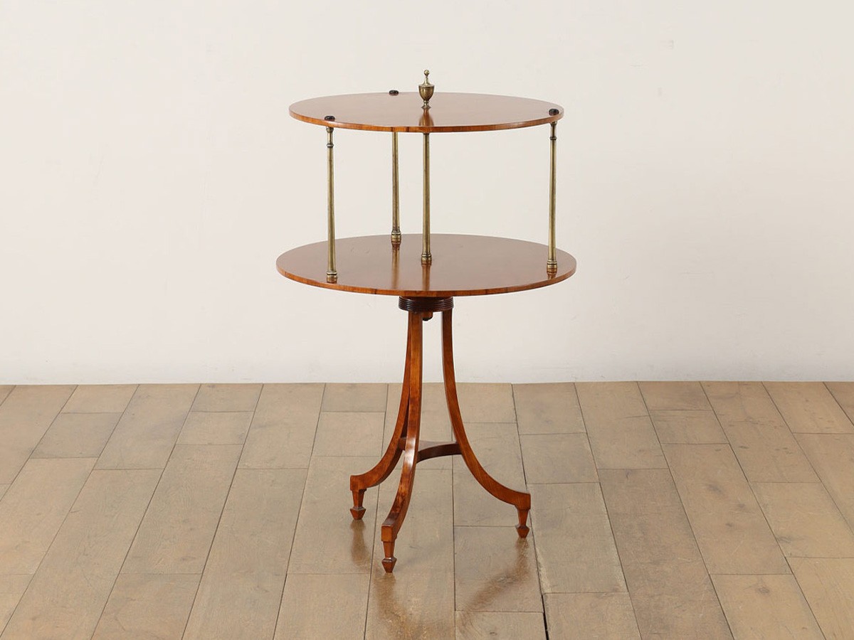 Real Antique
Regency Dumbwaiter