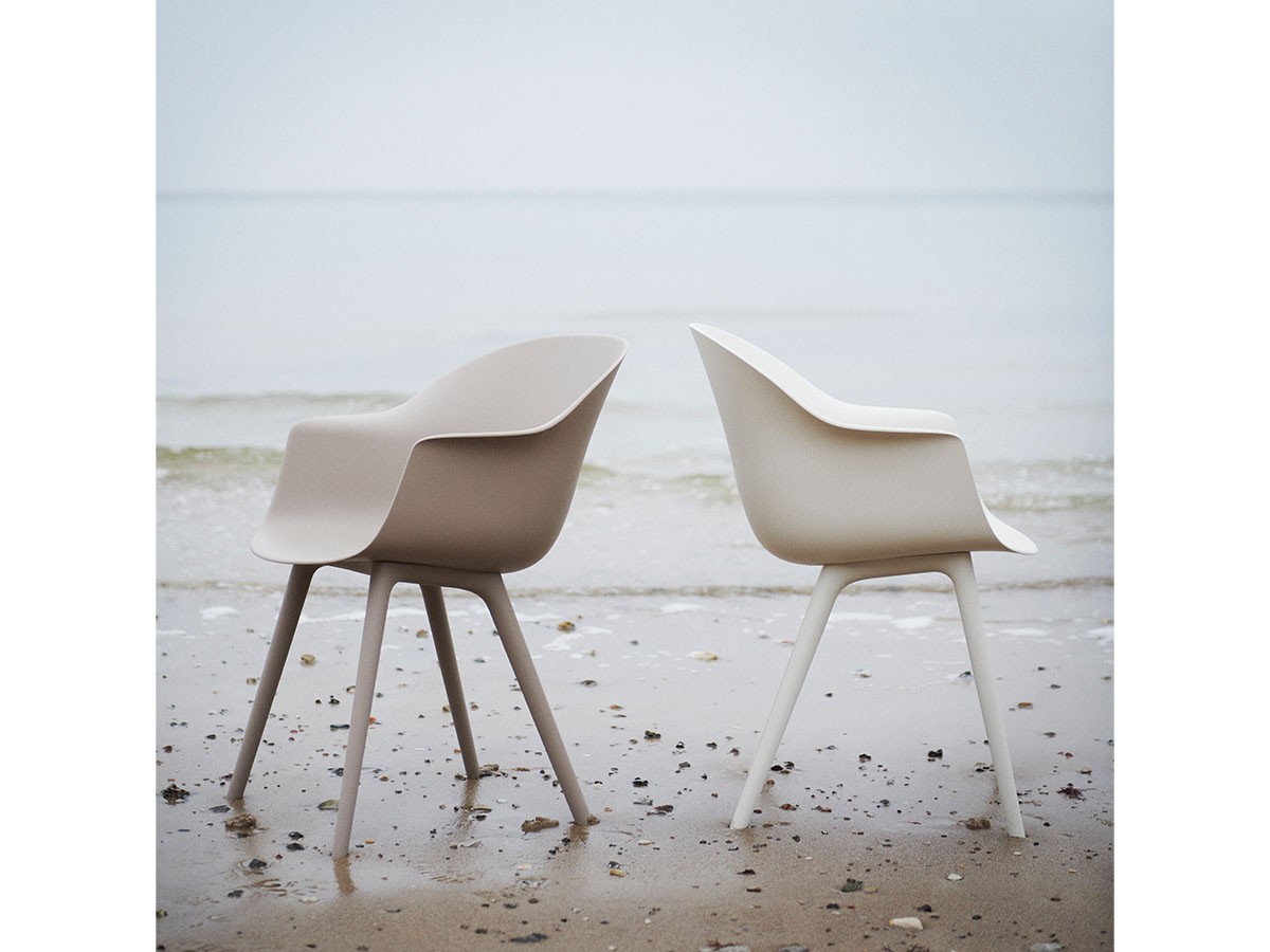 GUBI Bat Dining Chair Un-upholstered - Conic base / グビ バット