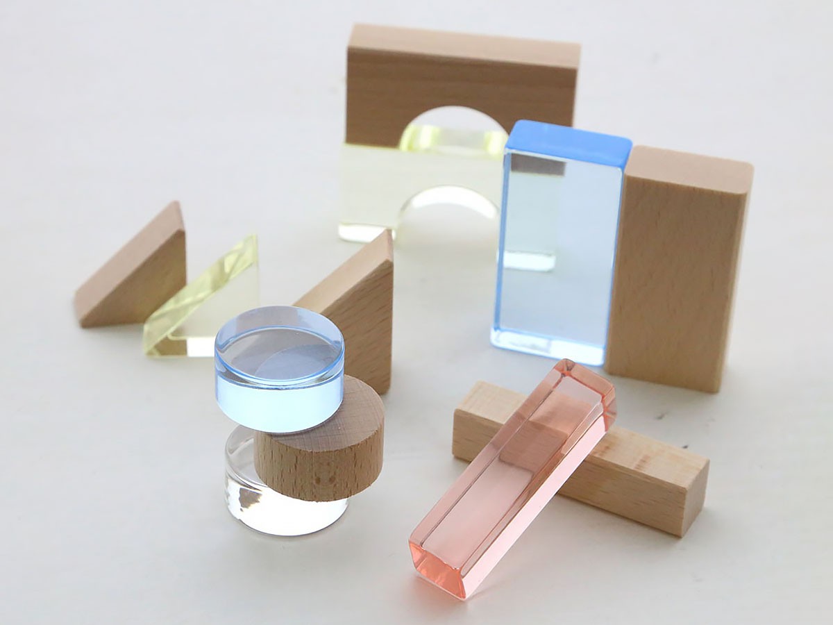 Lumiere Cubes / ルミエール キューブ
アクリル＆木の積み木 43ピース （キッズ家具・ベビー用品 > おもちゃ・玩具） 9