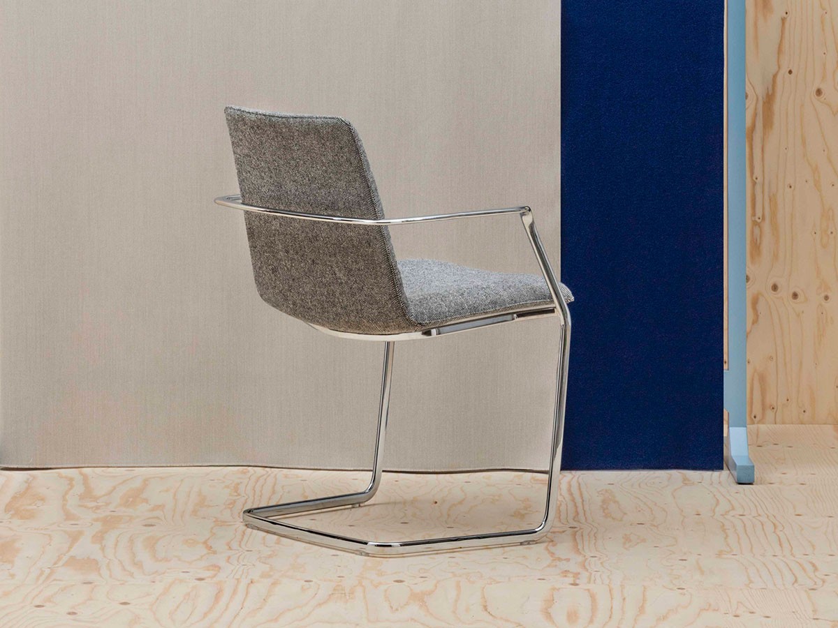 Andreu World Flex Chair
Armchair
Fully Upholstered Shell / アンドリュー・ワールド フレックス チェア SO1360
アームチェア カンチレバーベース（フルパッド） （チェア・椅子 > ダイニングチェア） 4