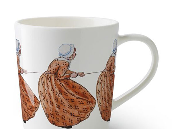 Elsa Beskow Collection
Mug with handle Aunt Brown 6
