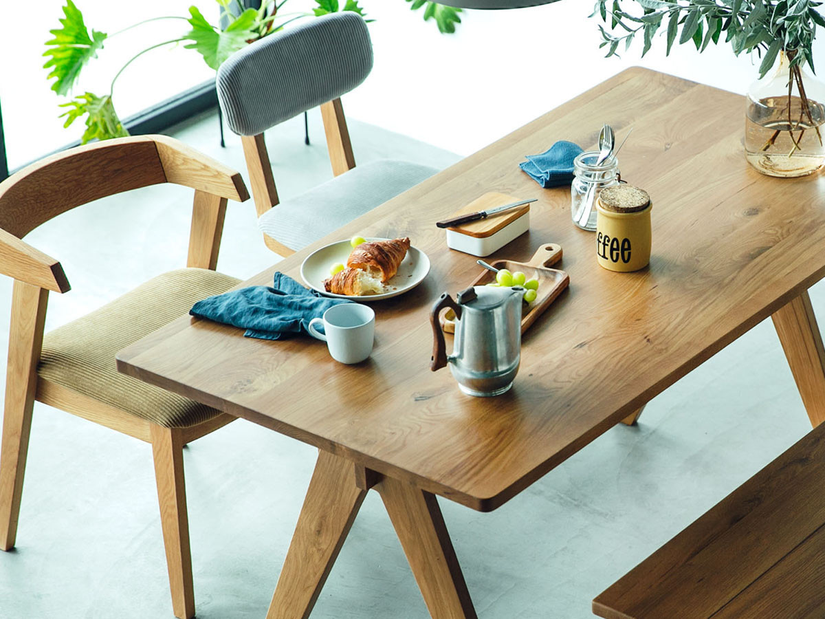 DOORS LIVING PRODUCTS Bothy DINING TABLE / ドアーズリビング