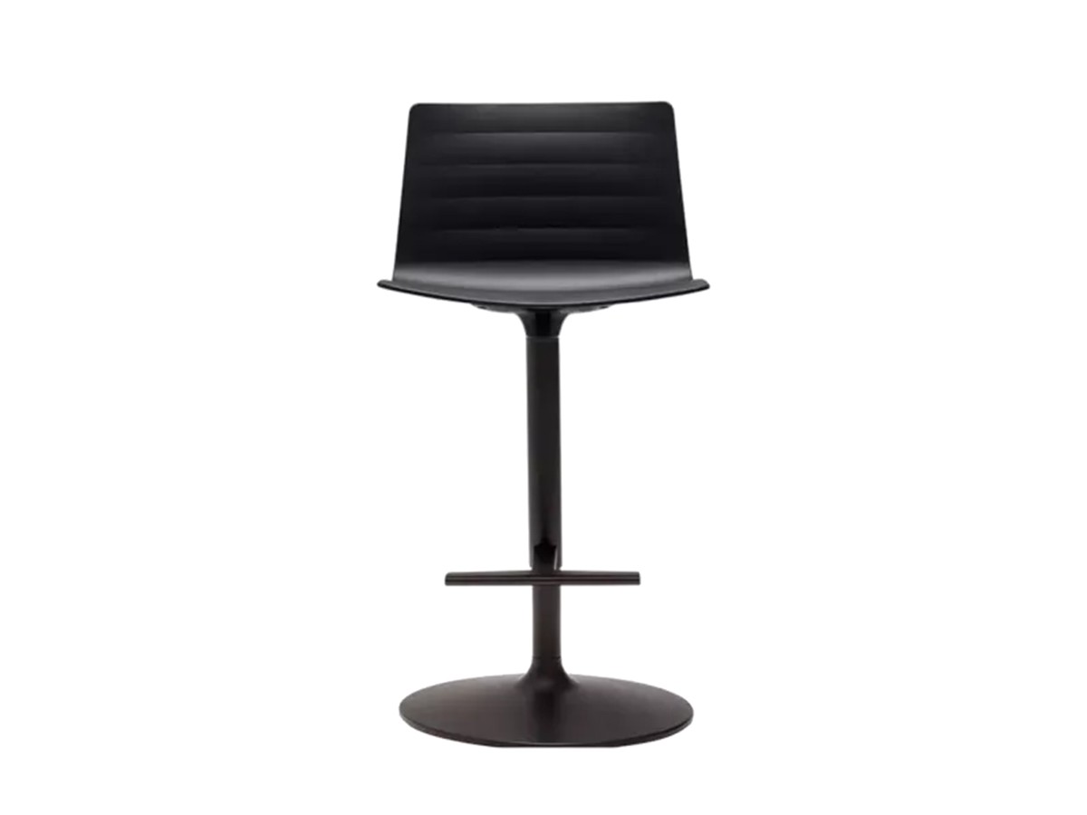 Andreu World Flex Chair
Counter Stool 45
Thermo-polymer Shell / アンドリュー・ワールド フレックス チェア BQ1318
カウンターツール 45 コラムベース（サーモポリマーシェル） （チェア・椅子 > カウンターチェア・バーチェア） 1