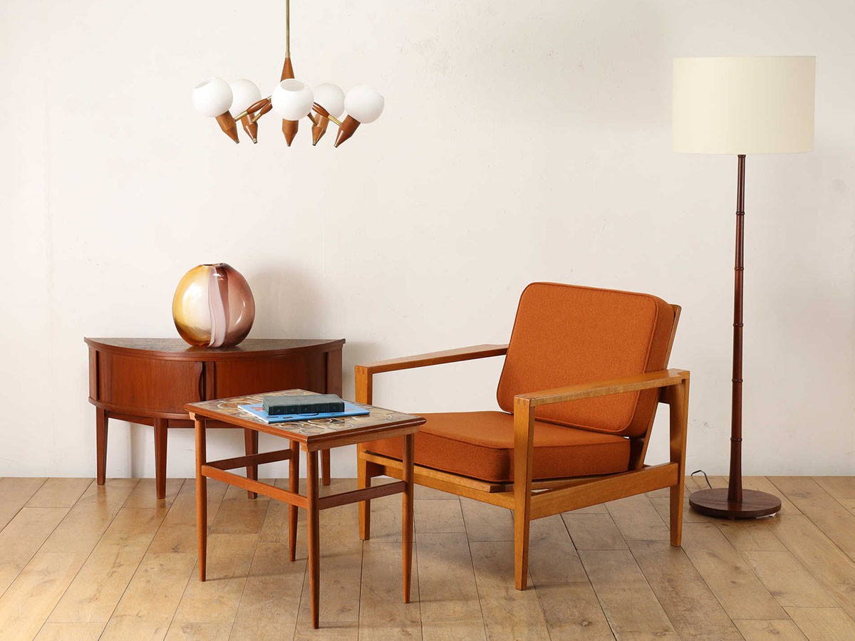 Lloyd's Antiques Real Antique
Erik Worts Easy Chair / ロイズ・アンティークス スウェーデンアンティーク家具
エリック ワーツ イージーチェア （チェア・椅子 > ラウンジチェア） 2