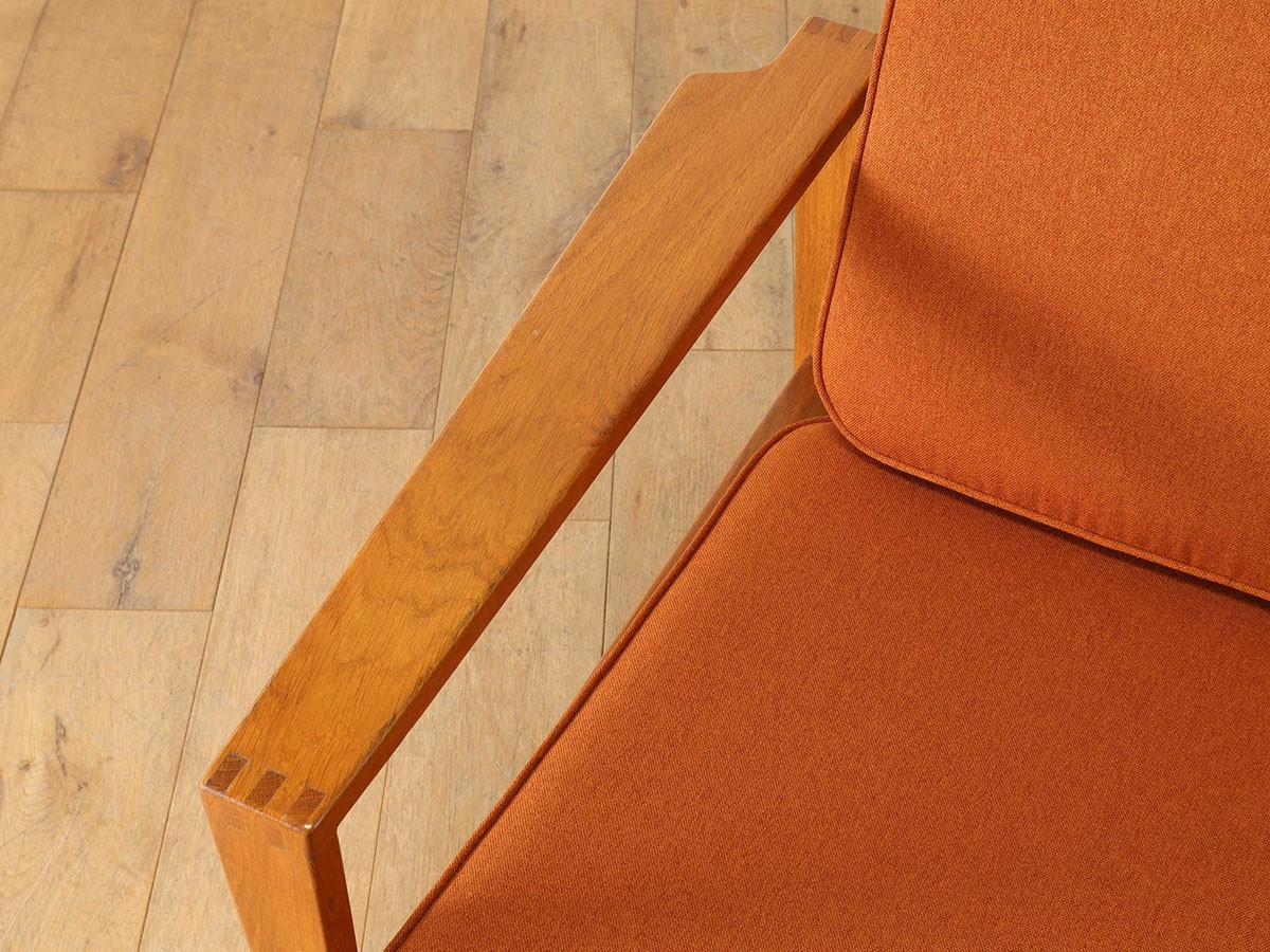 Lloyd's Antiques Real Antique
Erik Worts Easy Chair / ロイズ・アンティークス スウェーデンアンティーク家具
エリック ワーツ イージーチェア （チェア・椅子 > ラウンジチェア） 9