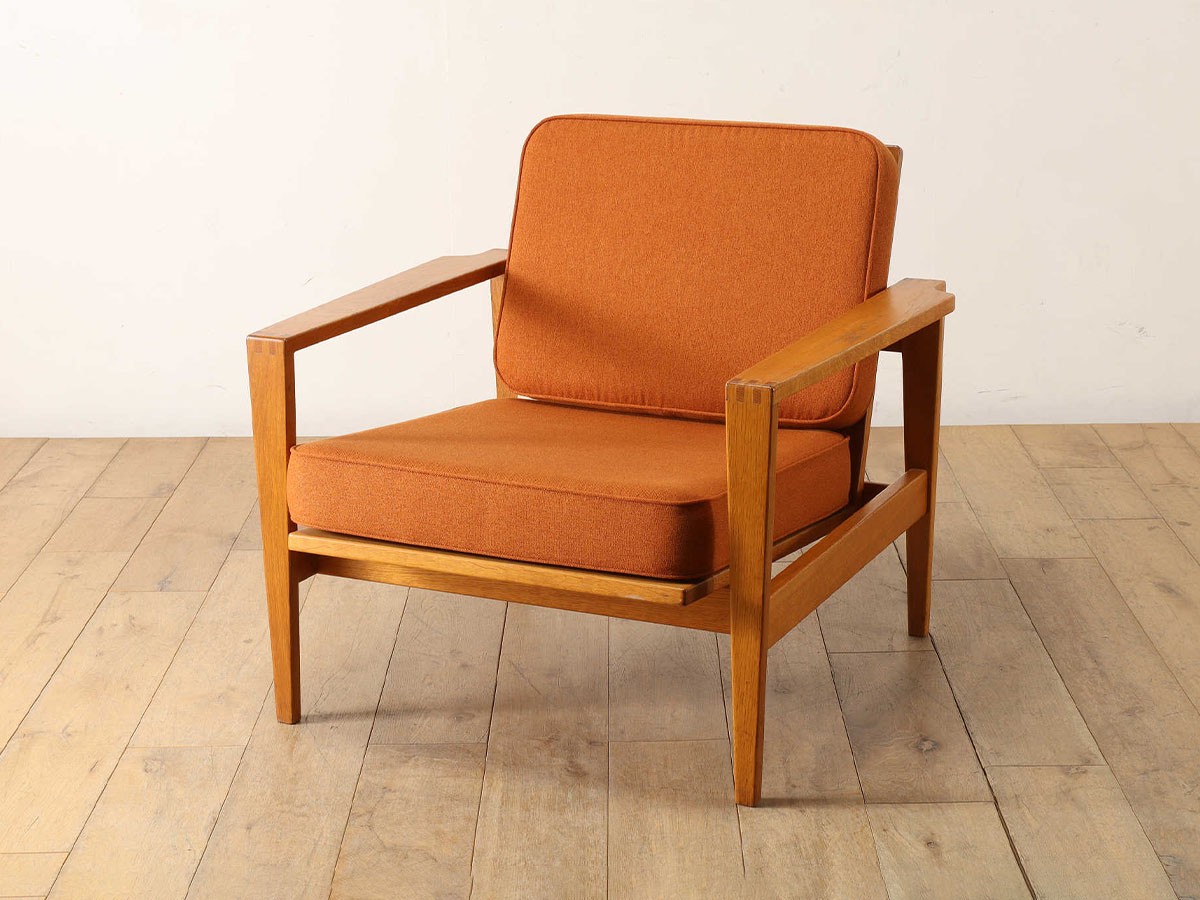 Lloyd's Antiques Real Antique
Erik Worts Easy Chair / ロイズ・アンティークス スウェーデンアンティーク家具
エリック ワーツ イージーチェア （チェア・椅子 > ラウンジチェア） 3