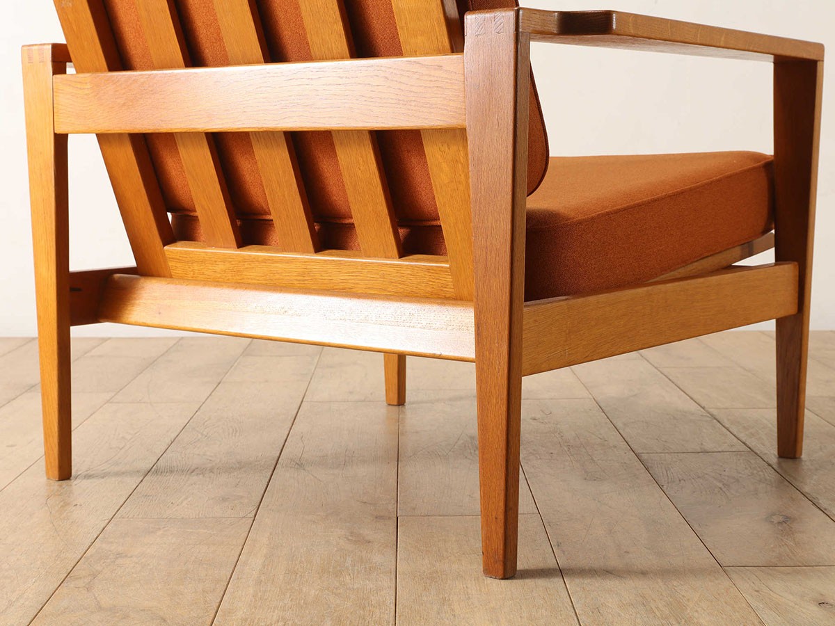 Lloyd's Antiques Real Antique
Erik Worts Easy Chair / ロイズ・アンティークス スウェーデンアンティーク家具
エリック ワーツ イージーチェア （チェア・椅子 > ラウンジチェア） 14