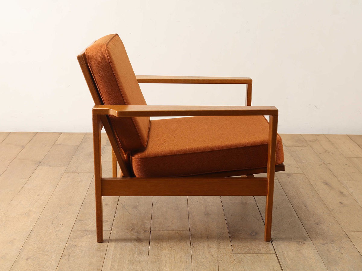 Lloyd's Antiques Real Antique
Erik Worts Easy Chair / ロイズ・アンティークス スウェーデンアンティーク家具
エリック ワーツ イージーチェア （チェア・椅子 > ラウンジチェア） 5