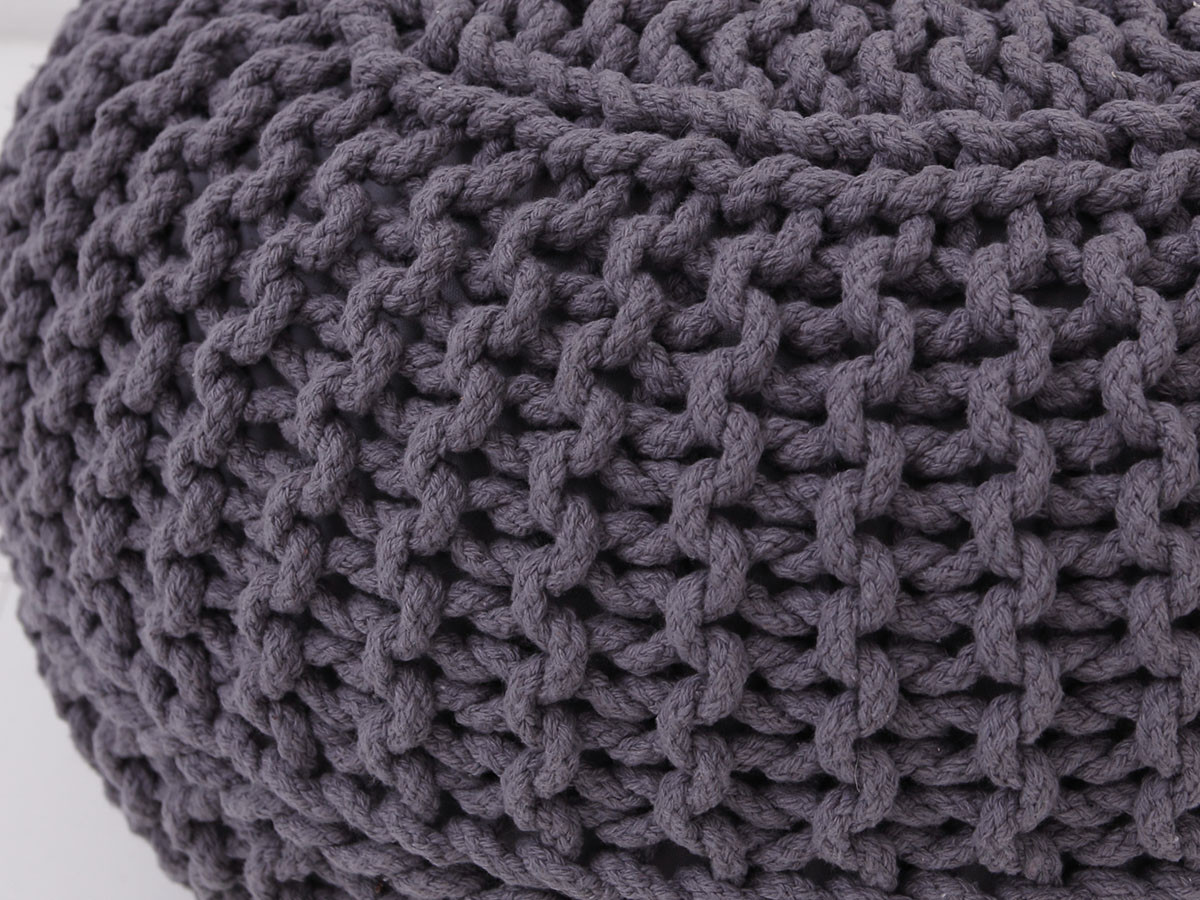 KNITTED POUF 19