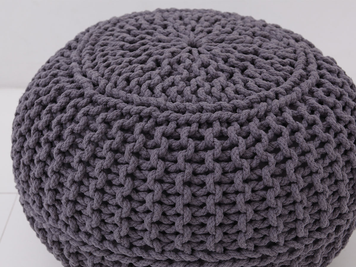 KNITTED POUF 17
