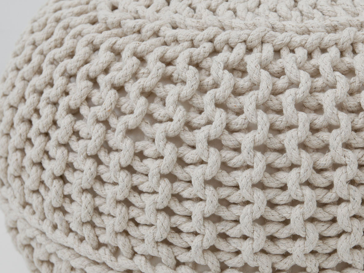KNITTED POUF 23