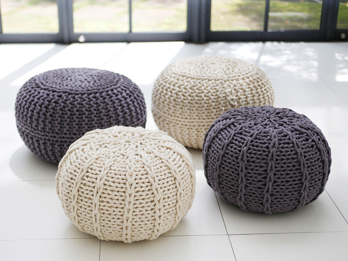 KNITTED POUF 9