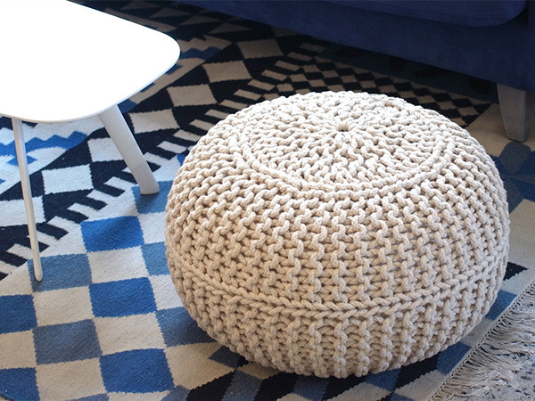 KNITTED POUF 4