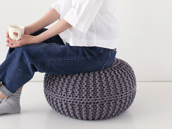KNITTED POUF 6
