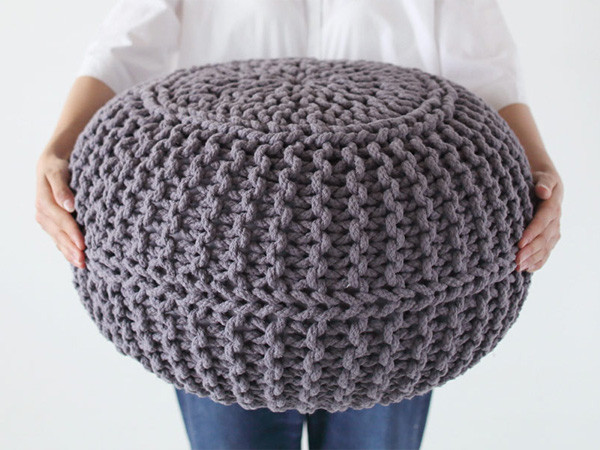 KNITTED POUF 5