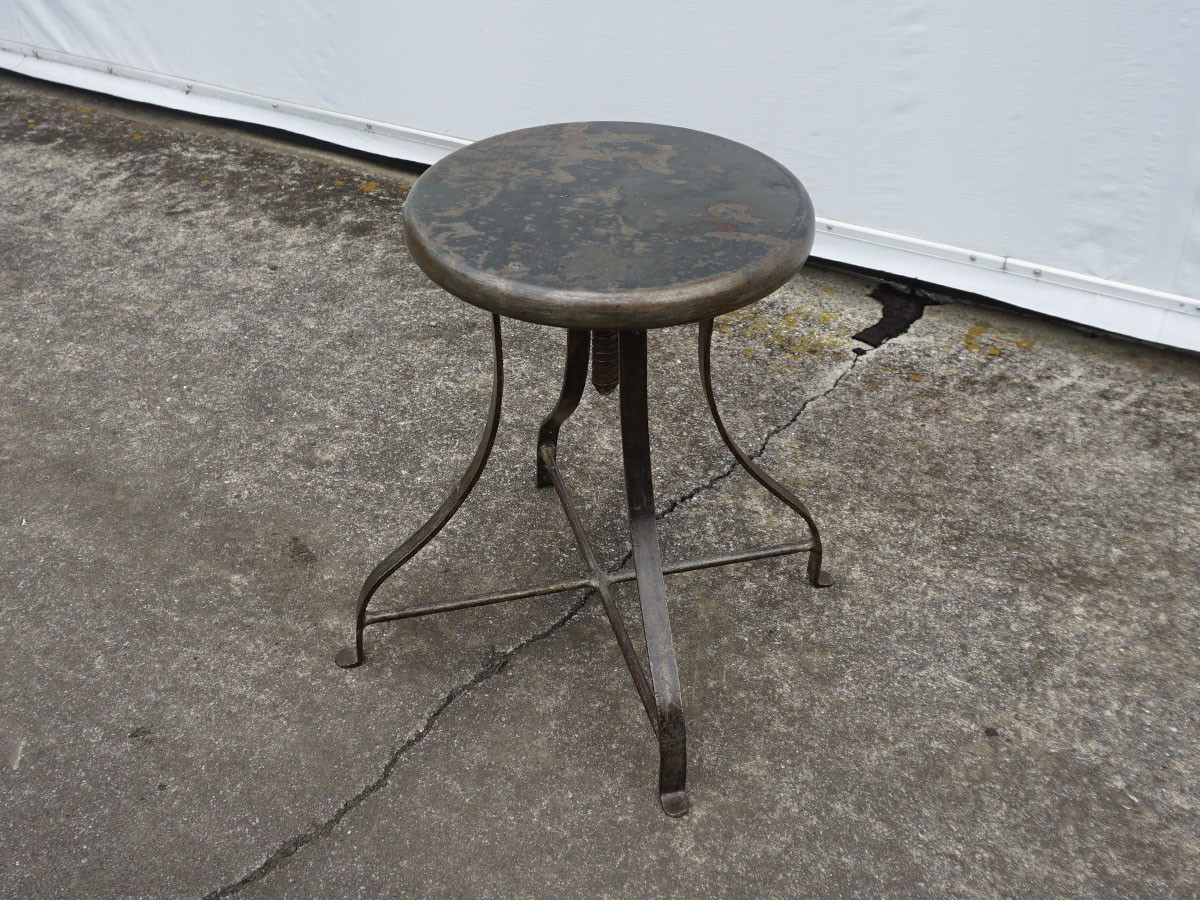 RE : Store Fixture UNITED ARROWS LTD. Industrial Spin Stool / リ ストア フィクスチャー ユナイテッドアローズ インダストリアル スピンスツール （チェア・椅子 > スツール） 4