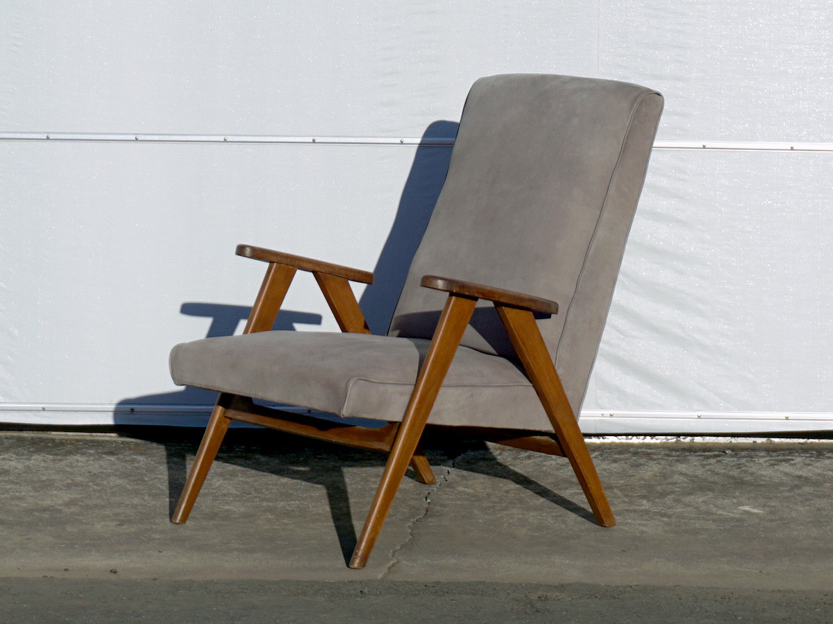 RE : Store Fixture UNITED ARROWS LTD. Nubuck Leather Easy Chair