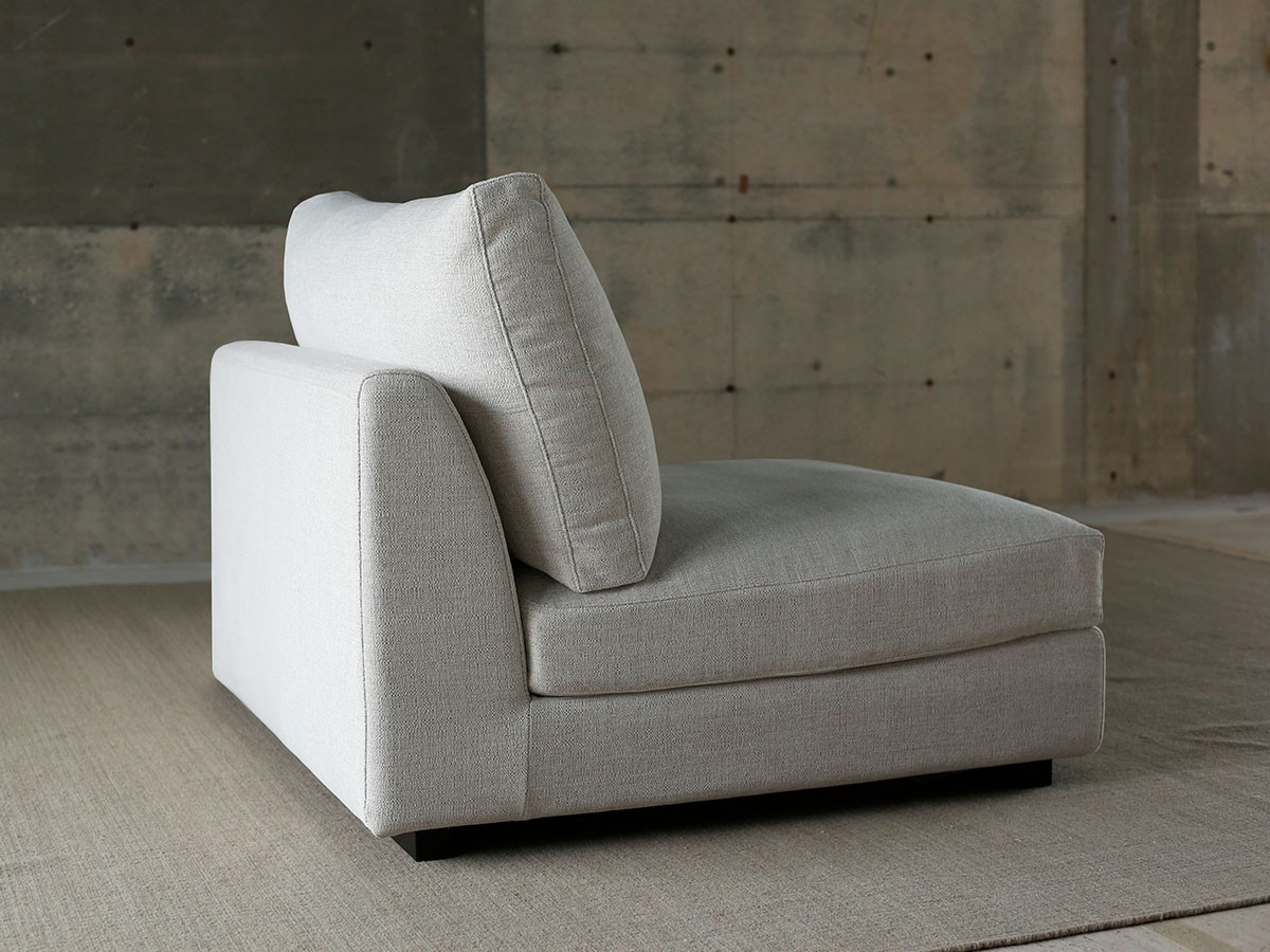 NOUS PROJECTS FERNAND ARMLESS SOFA