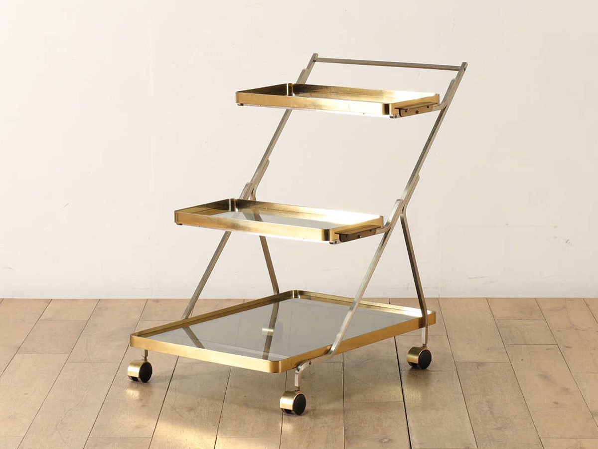 Lloyd's Antiques Real Antique
Italian Tea Cart / ロイズ・アンティークス イタリアアンティーク家具
イタリアンティーカート QK007929 （キッチン収納・食器棚 > キッチンワゴン） 3