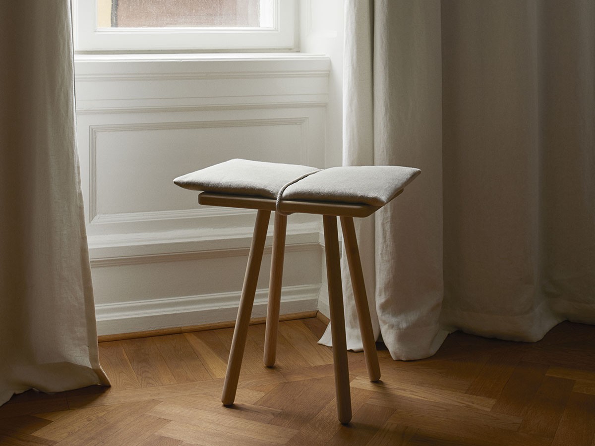 FRITZ HANSEN Georg Stool / フリッツ・ハンセン ジョージ スツール （チェア・椅子 > スツール） 4