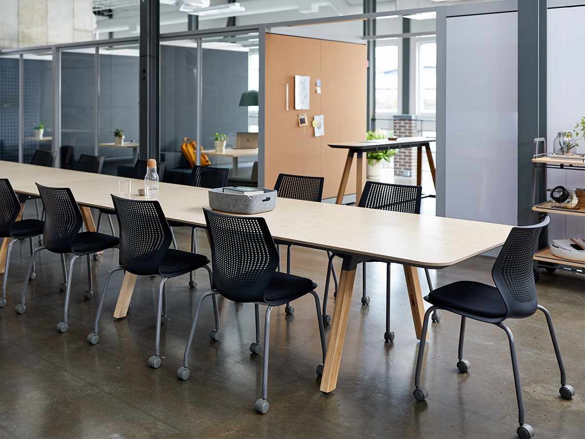 Knoll Office Rockwell Unscripted Tall Table / ノルオフィス ロックウェル アンスクリプテッド 
トールテーブル（メラミン天板） （テーブル > カウンターテーブル・バーテーブル） 28