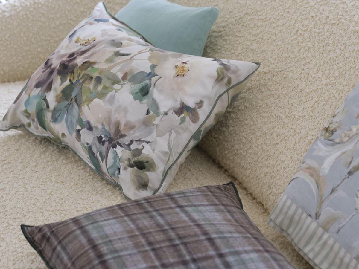 DESIGNERS GUILD Thelma's Garden Cushion / デザイナーズギルド DESIGNERS GUILD Thelma's Garden Cushion / デザイナーズギルド