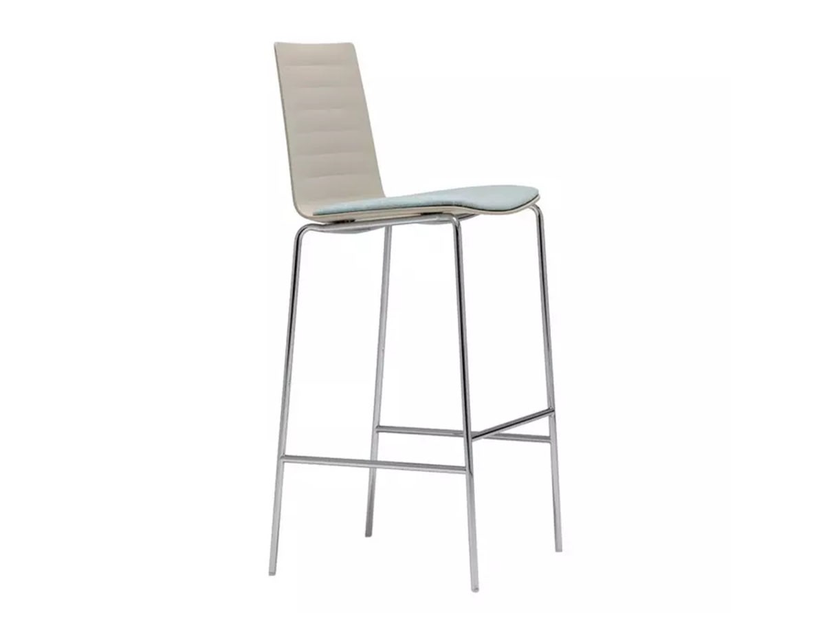 Andreu World Flex High Back
Barstool
Upholstered Seat Pad / アンドリュー・ワールド フレックス ハイバック BQ1665
バースツール スチール脚（シートパッド） （チェア・椅子 > カウンターチェア・バーチェア） 1