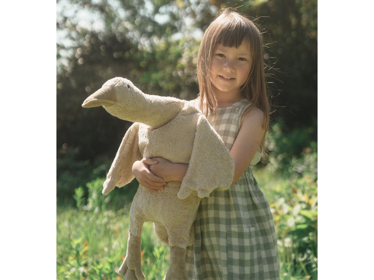 SENGER Naturwelt Cuddly Animal Goose / ゼンガーナチュウェルト カドリーアニマル グース L（リネン） （キッズ家具・ベビー用品 > おもちゃ・玩具） 3