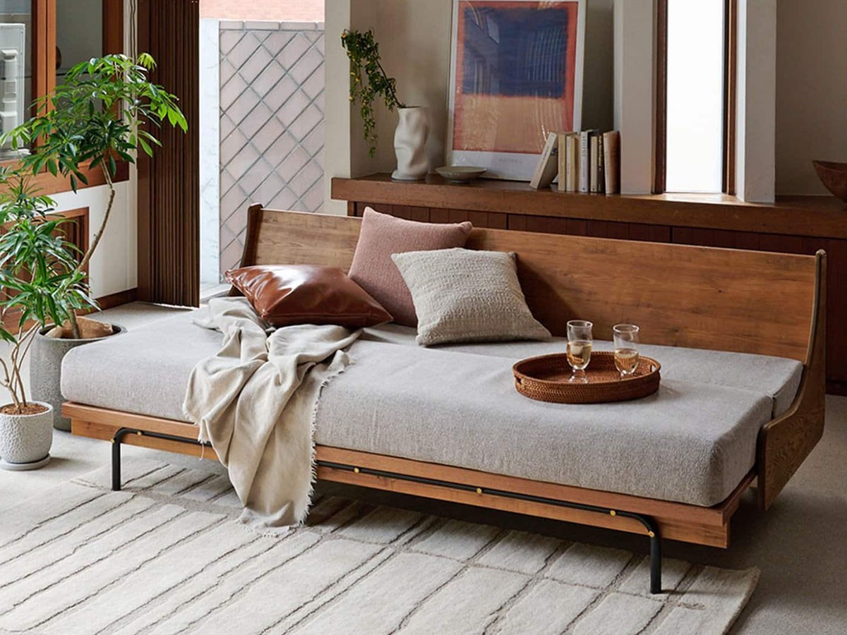 JOURNAL STANDARD FURNITURE HABITAT SOFA BED
