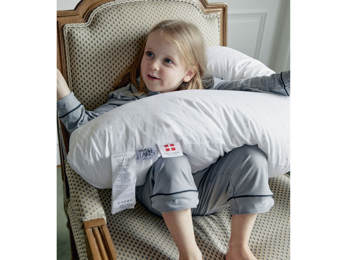 NORDIC SLEEP Nursing Pillow / ノルディック スリープ 授乳サポート枕 カバー付 （ベッド・寝具 > 枕） 8