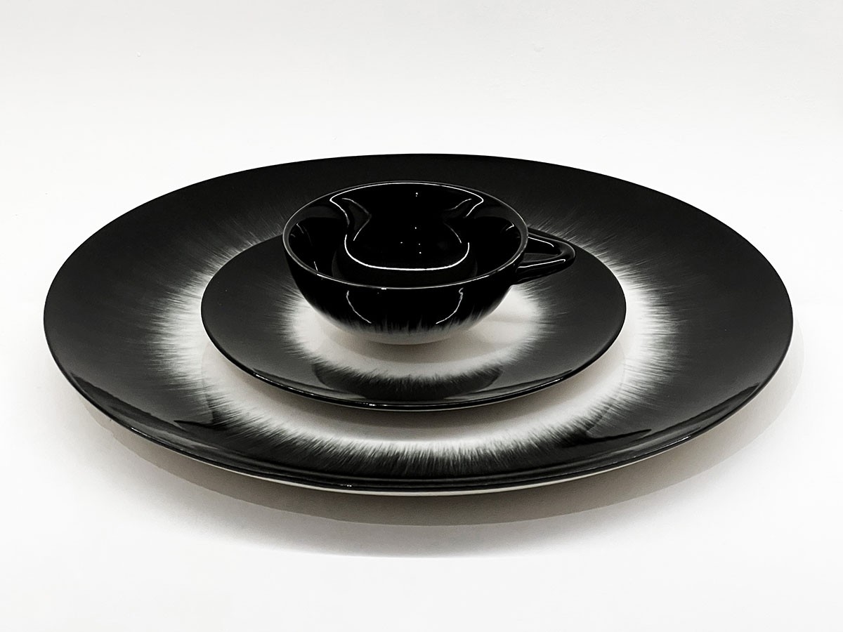 DE by ANN DEMEULEMEESTER
Plate 14cm White/Black Variation 5 / デー バイ アン・ドゥムルメステール
プレート 14cm ホワイト/ブラック バリエーション 5 （食器・テーブルウェア > 皿・プレート） 5